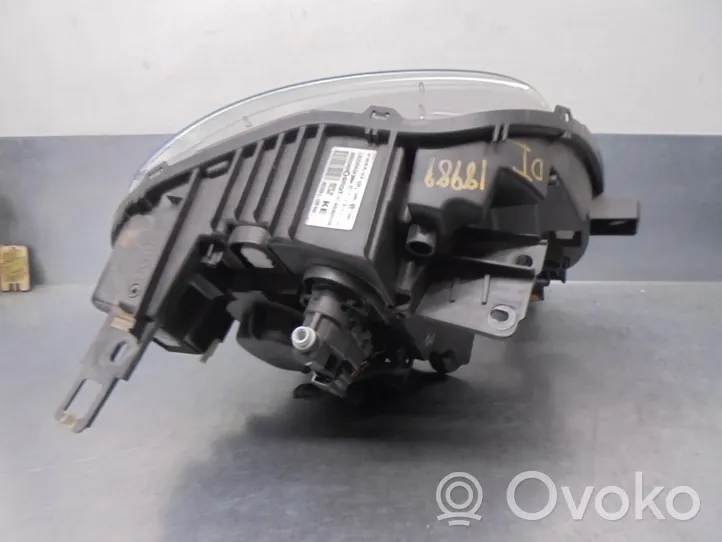 Smart ForFour II W453 Phare frontale 260602989R