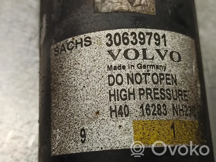 Volvo XC90 Amortyzator osi tylnej ze sprężyną 30639791