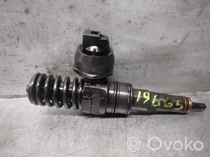 Seat Cordoba (6L) Injecteur de carburant 038130073AJ