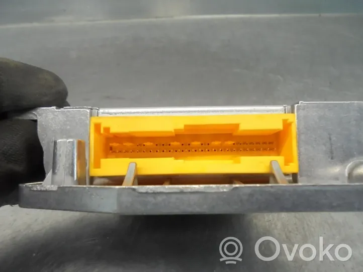 Opel Combo C Turvatyynyn ohjainlaite/moduuli 24417008