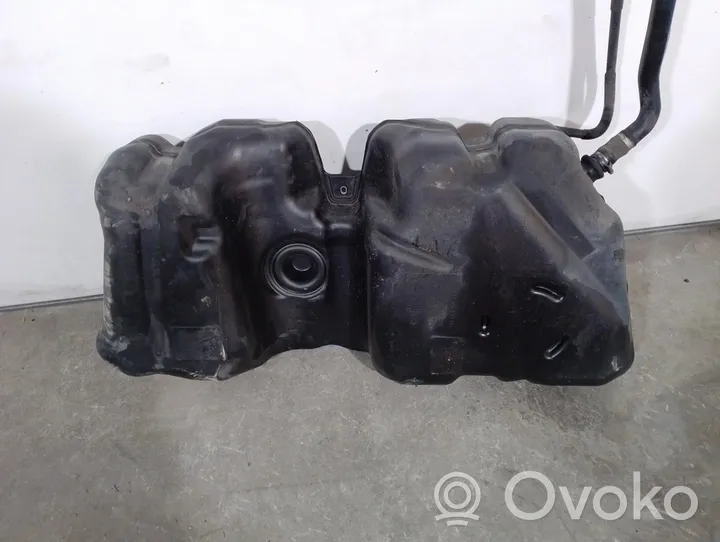 BMW 2 F46 Réservoir de carburant 16117453428