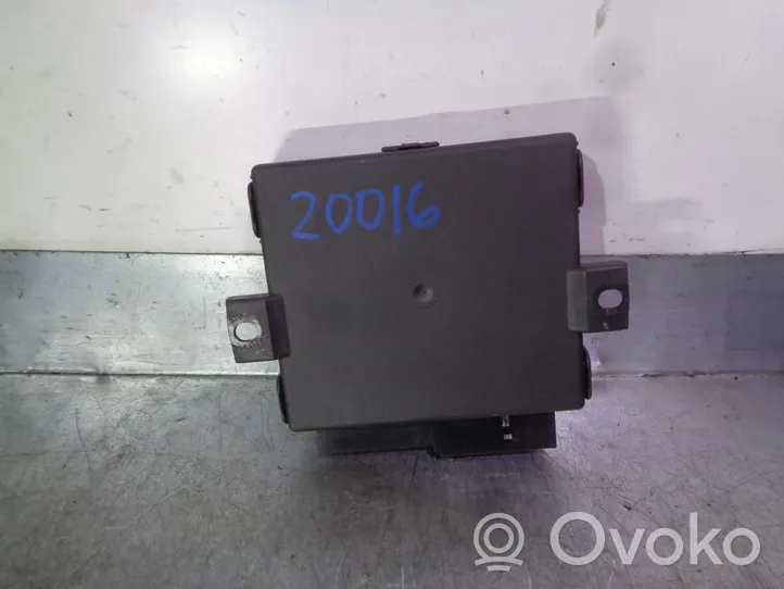 Opel Zafira A Oven keskuslukituksen ohjausyksikön moduuli 24437076