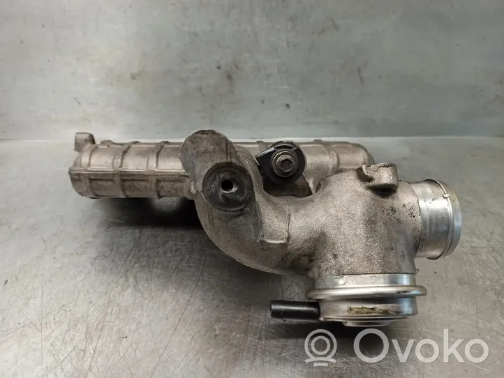 Volkswagen Golf III Valvola EGR 028129711J