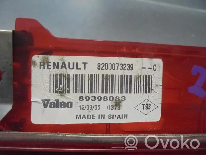 Renault Megane II Luce d’arresto centrale/supplementare 8200073239