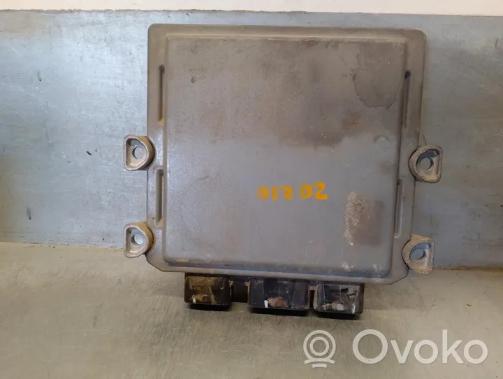 Ford Fiesta Sterownik / Moduł ECU 7S6112A650EA