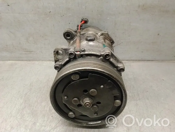 Volkswagen Golf III Compressore aria condizionata (A/C) (pompa) 1H0820803D