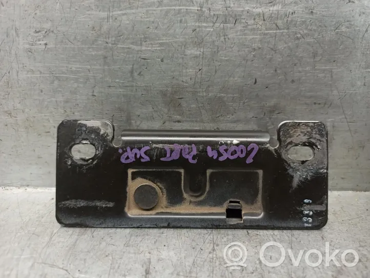 Opel Vivaro Tailgate lock latch 8200006253