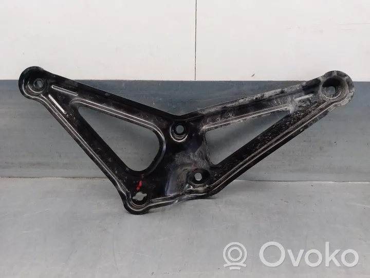 Hyundai i30 Triangle bras de suspension inférieur avant 62477S0000