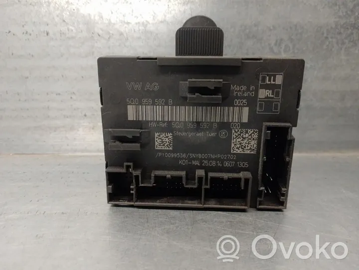 Volkswagen Golf Sportsvan Comfort/convenience module 5Q0959592B