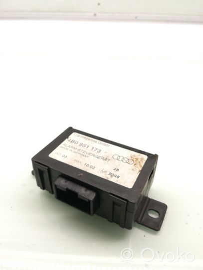 Audi A6 Allroad C5 Alarm control unit/module 