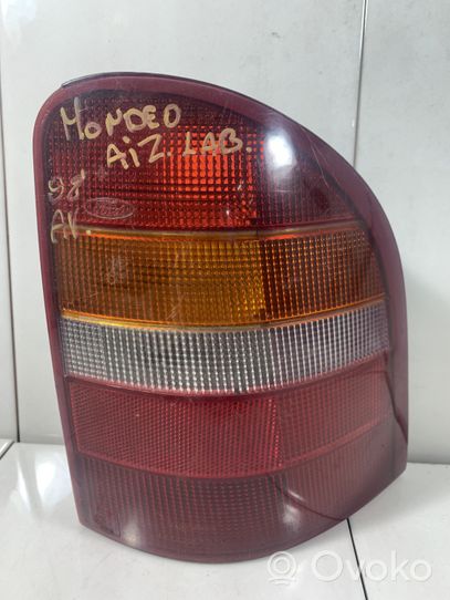 Ford Mondeo Mk III Tailgate rear/tail lights 