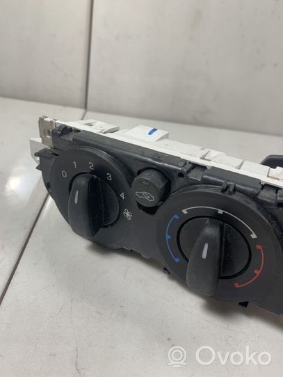 Ford Focus Climate control unit 