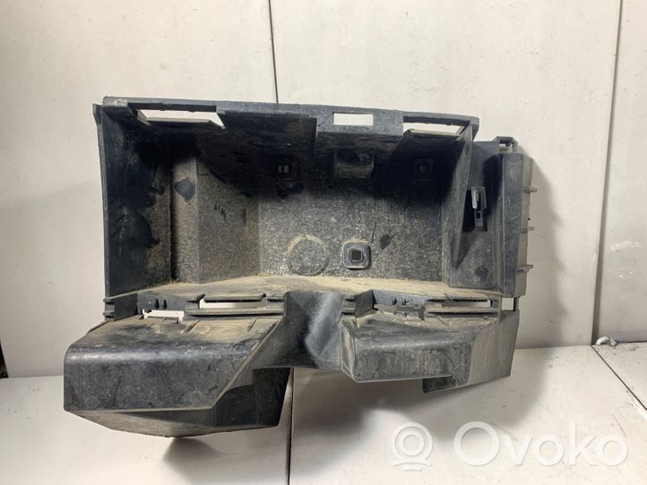 Volvo XC90 Uchwyt / Mocowanie zderzaka tylnego 