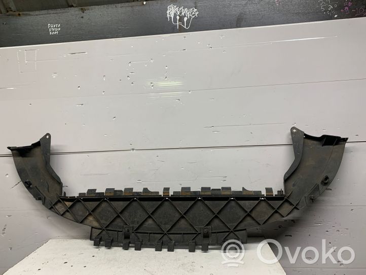 Volvo V50 Front bumper skid plate/under tray 