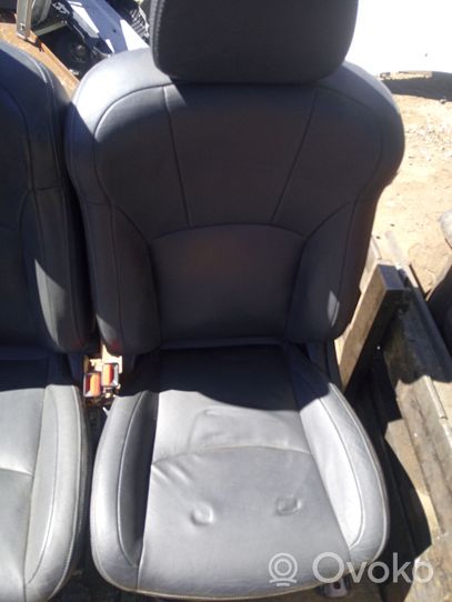 Mitsubishi Outlander Seat set 