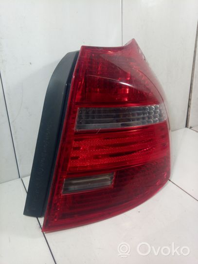 BMW 1 E81 E87 Lampa tylna 