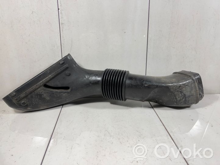 Volvo S60 Tubo di aspirazione dell’aria 8638624