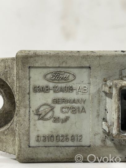 Ford Mondeo Mk III Aizdedzes spoļu bloks "Komutators" 93AB12A019