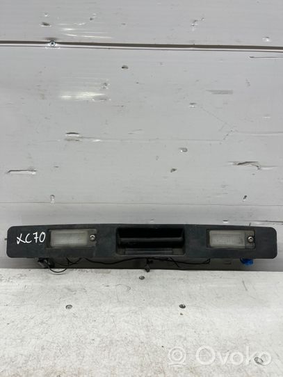 Volvo XC70 Éclairage de plaque d'immatriculation 9203101