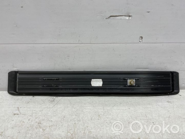 Mercedes-Benz E W211 Garniture de marche-pieds arrière A2116801635