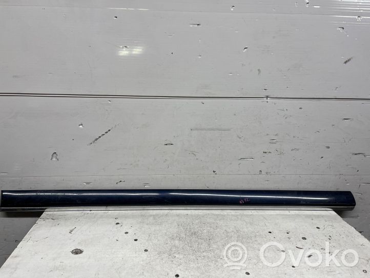 Audi A8 S8 D2 4D Rivestimento della portiera anteriore (modanatura) 4D0853952