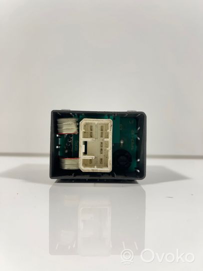 Volvo S40, V40 On-board computer control switch 30854647