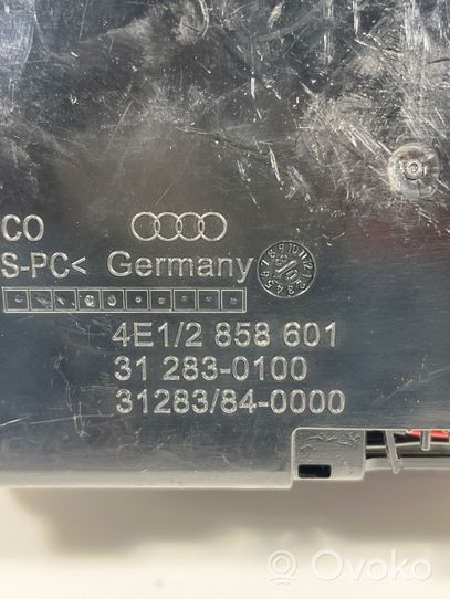 Audi A8 S8 D3 4E Hansikaslokeron keskikonsoli 4E2858601