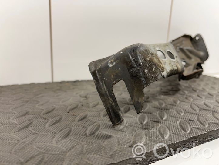 Audi A6 S6 C4 4A Staffa di montaggio del radiatore 4A0805808