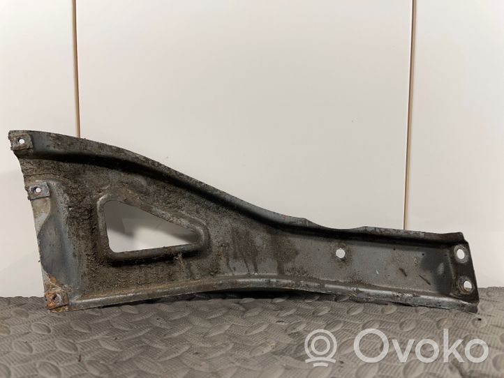 Audi A6 S6 C4 4A Supporto di montaggio del parafango 