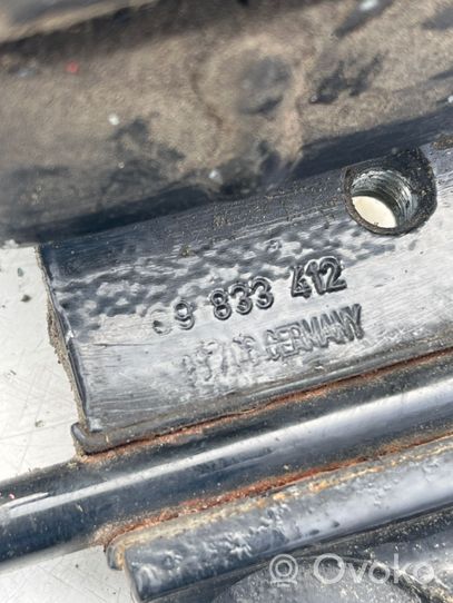 Volkswagen PASSAT B6 Zawiasy drzwi tylnych / Komplet 3C9833412