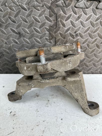 Audi A5 8T 8F Soporte de la caja de cambios 8K0399151