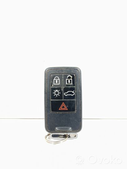 Volvo V70 Tarjeta/llave de arranque 8676873