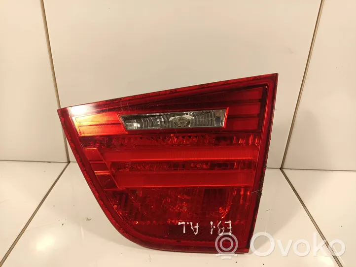 BMW 3 E90 E91 Lampy tylnej klapy bagażnika B7L41YA