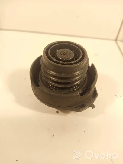 Audi A6 S6 C5 4B Tappo del serbatoio del carburante 1J0201553G