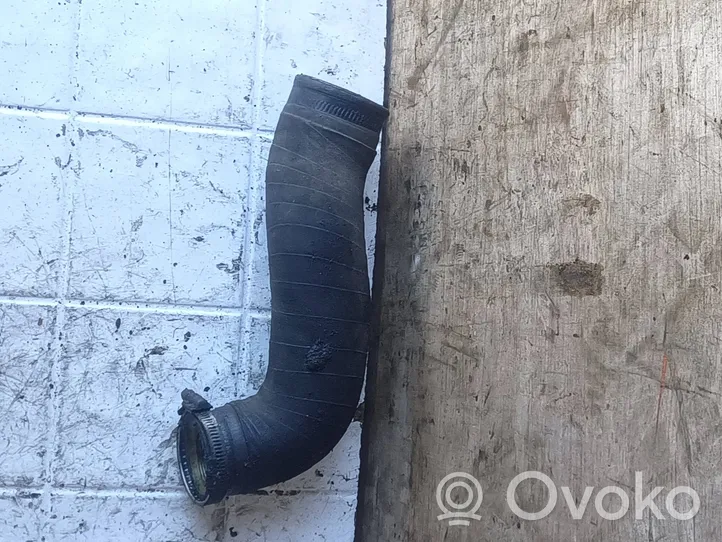 Volvo S60 Tubo flessibile intercooler 30636856