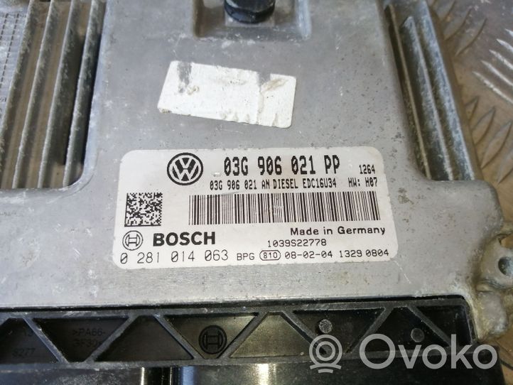 Volkswagen Touran I Sterownik / Moduł ECU 03G906021PP