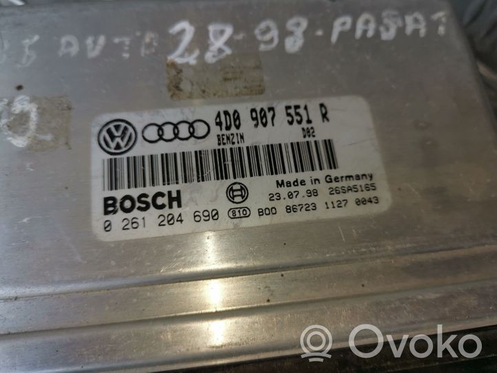 Audi A6 S6 C5 4B Variklio valdymo blokas 0261204690