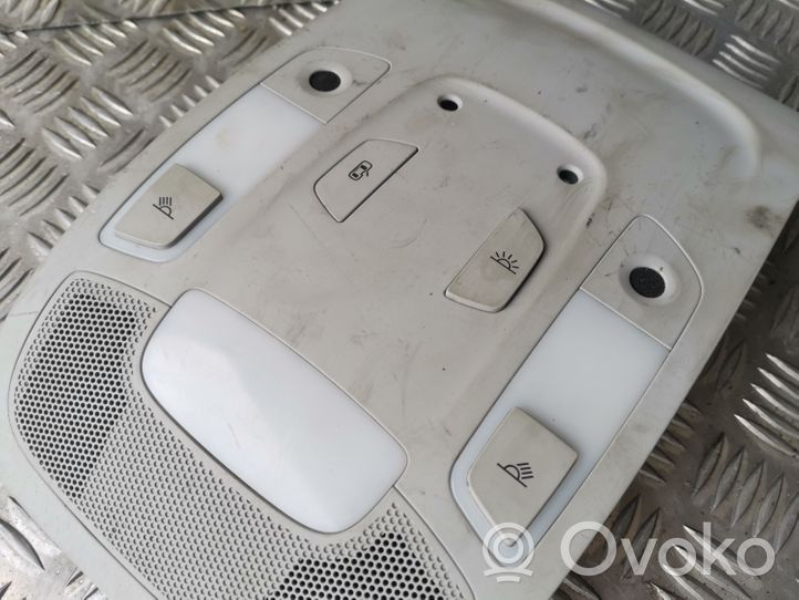 Audi A6 S6 C7 4G Innenraumbeleuchtung vorne 4G0947135