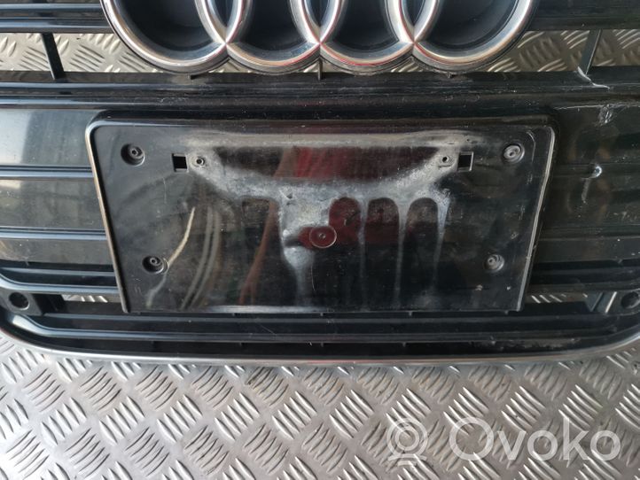 Audi A6 S6 C7 4G Griglia superiore del radiatore paraurti anteriore 4G0853037