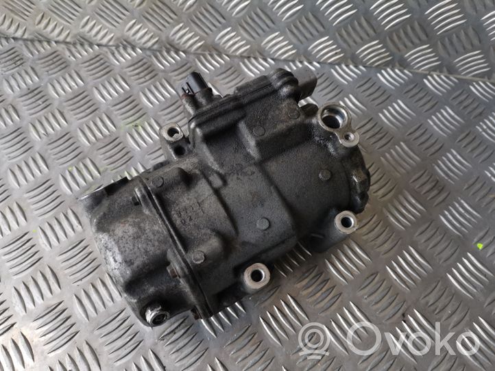 Toyota Prius+ (ZVW40) Compressore aria condizionata (A/C) (pompa) 0422000402