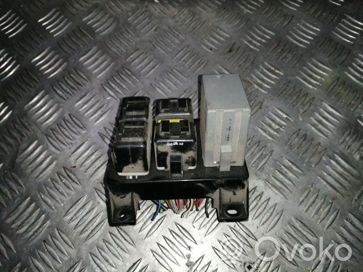 KIA Sportage Fuse module K01166830