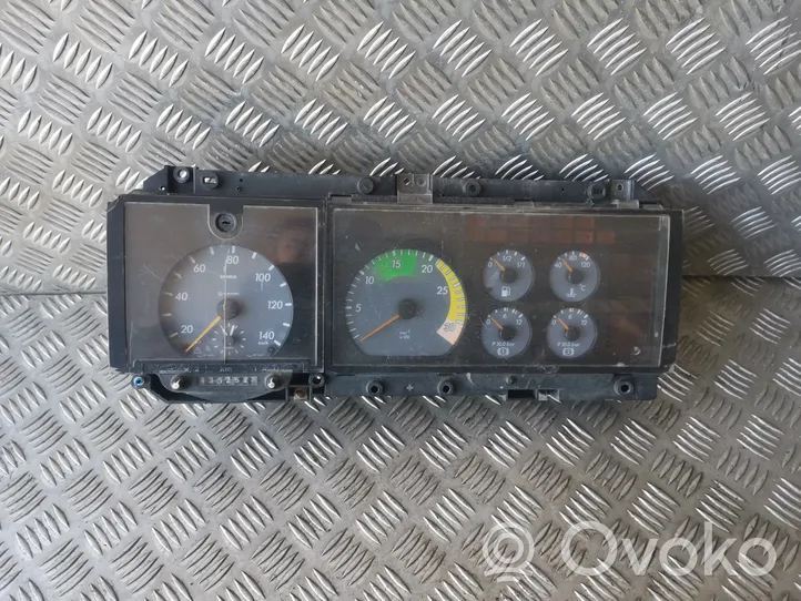 Mercedes-Benz Vario Compteur de vitesse tableau de bord A0005427201