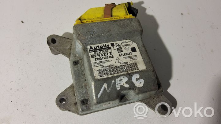 Nissan Primastar Module de contrôle airbag 8200112746A