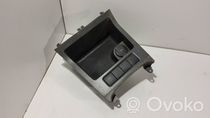 Volkswagen Golf V Daiktadėžė centrinės konsolės 1K0857925