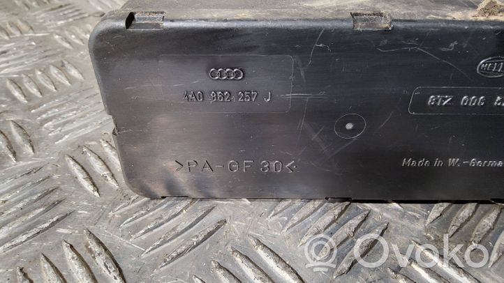 Audi A4 S4 B5 8D Pompa a vuoto chiusura centralizzata 4A0862257J