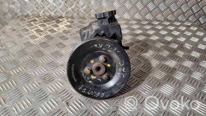 Mercedes-Benz Sprinter W906 Pompe de direction assistée A0034667201