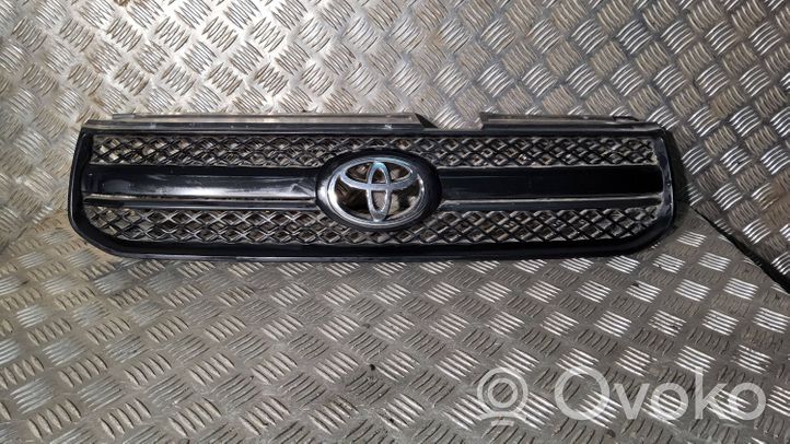 Toyota RAV 4 (XA20) Maskownica / Grill / Atrapa górna chłodnicy 5310142140