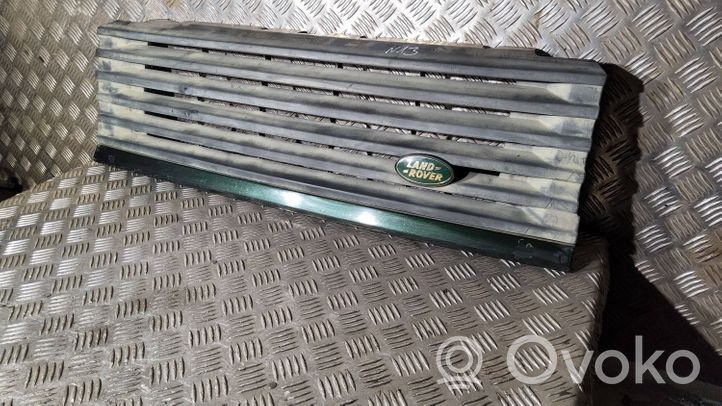 Land Rover Range Rover P38A Grille calandre supérieure de pare-chocs avant 