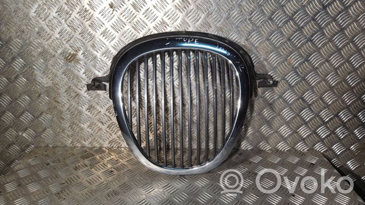 Jaguar S-Type Front grill XR838A133AA