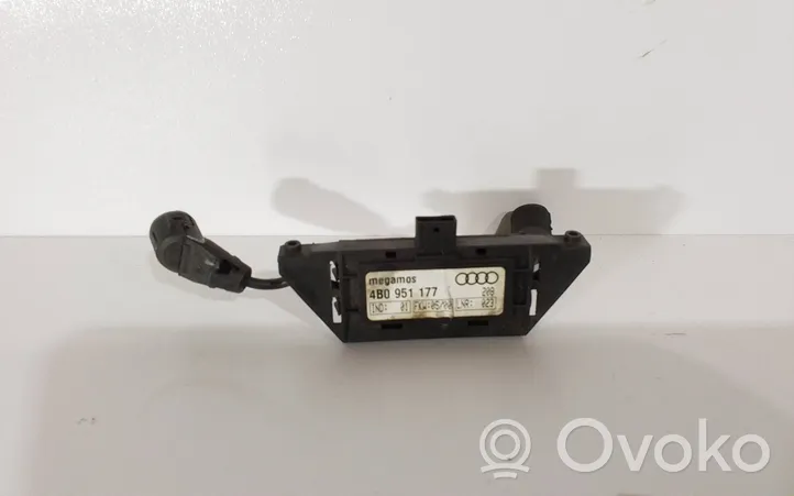 Audi A6 S6 C5 4B Boîtier module alarme 4B0951177